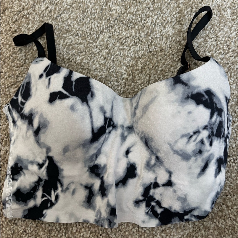 Victoria Secret Pink workout bralette